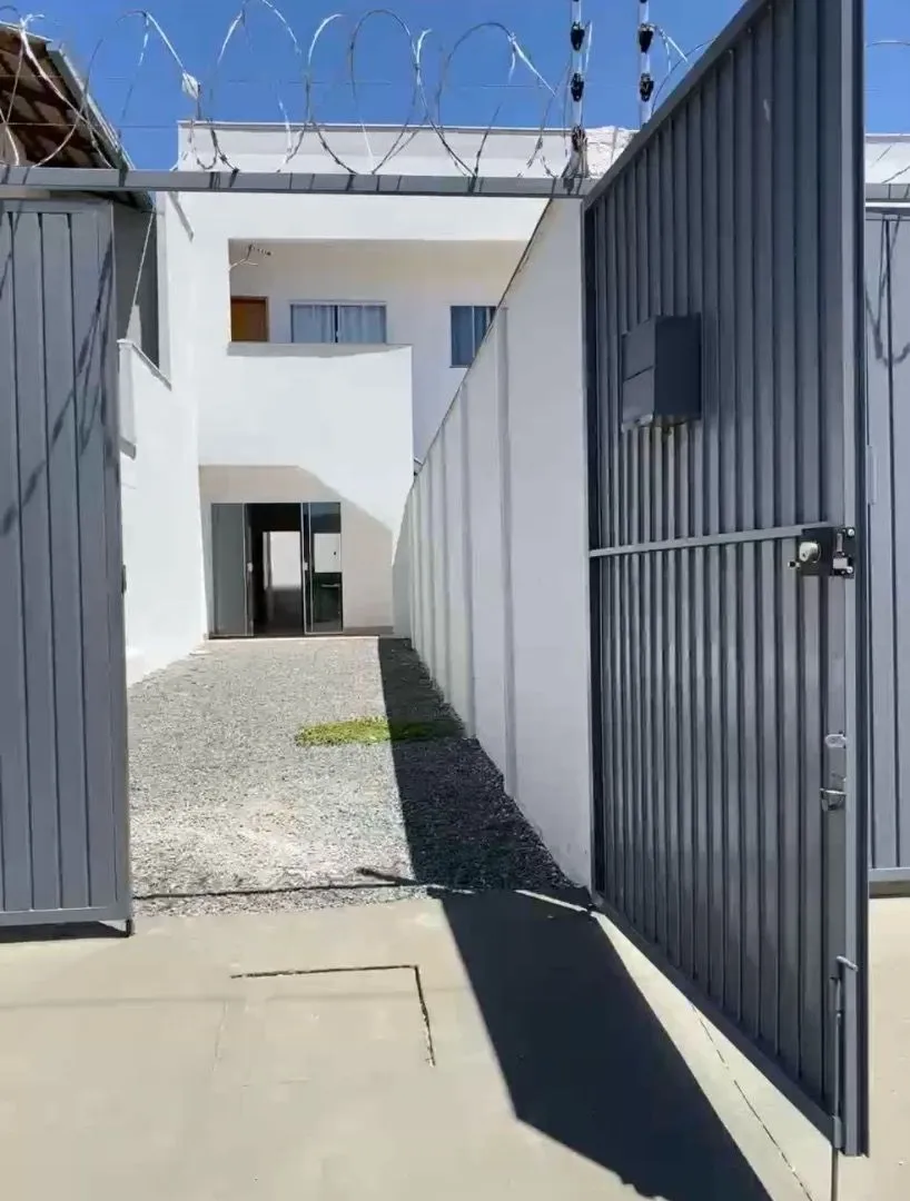 Casa - Residencial Cerejeiras - Anápolis — foto 1
